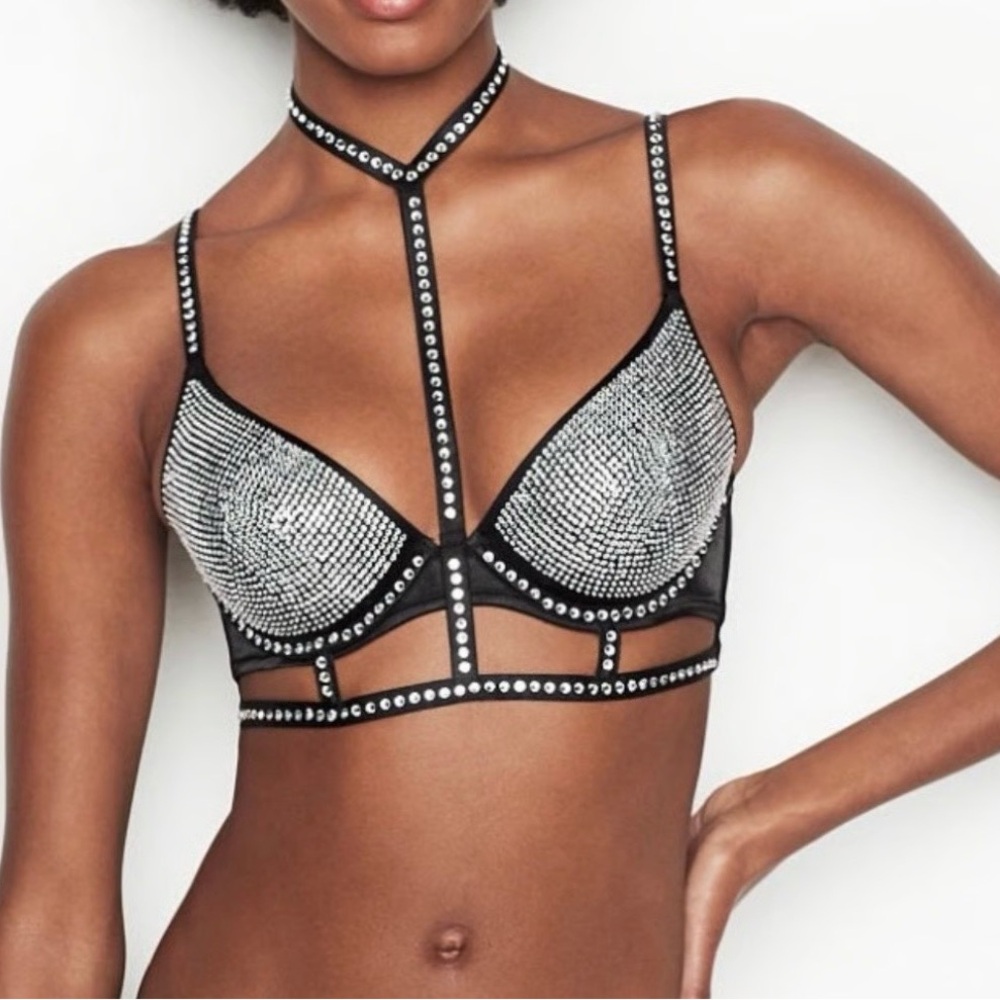 Rare Victoria’s Secret Fashion Show Bra